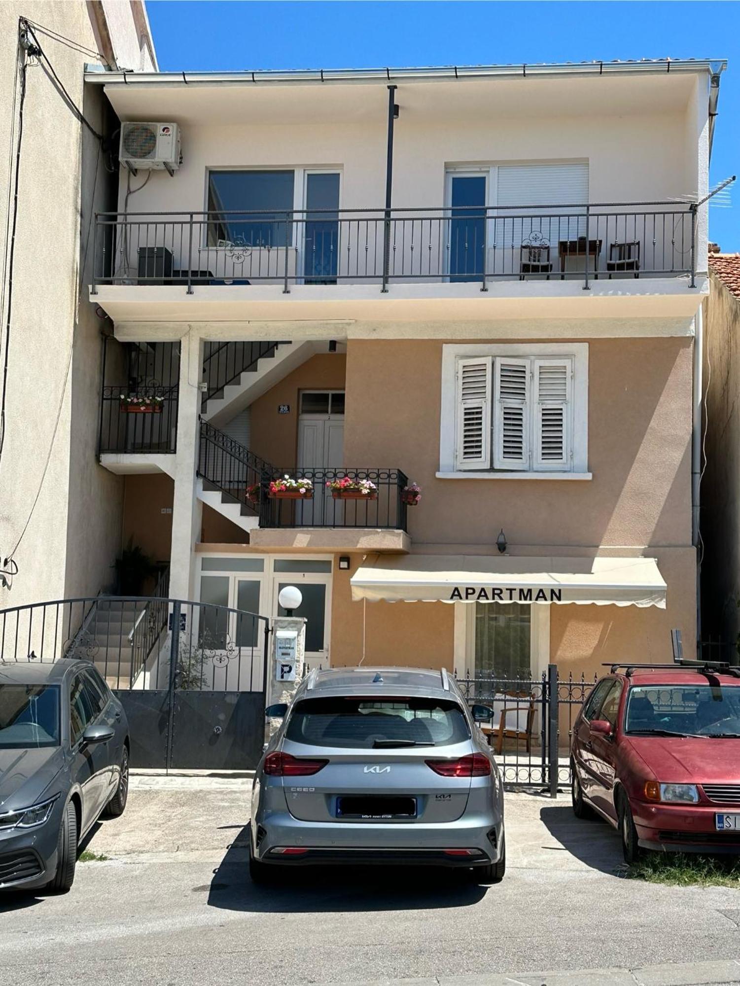 Apartment Bruno Šibenik Eksteriør bilde