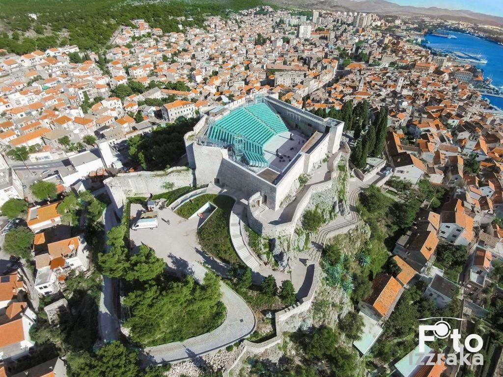 Apartment Bruno Šibenik Eksteriør bilde